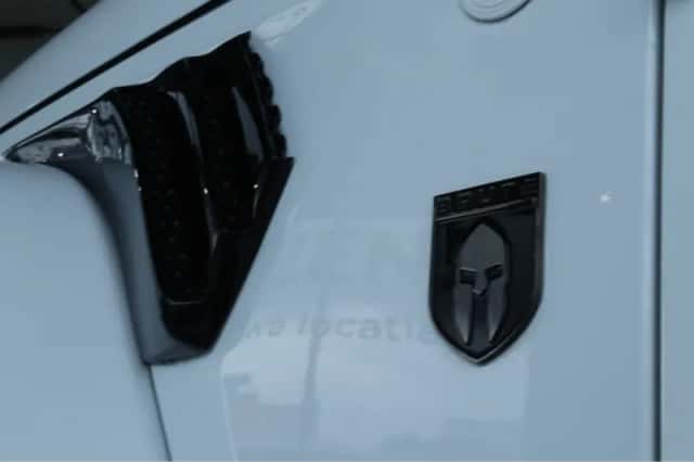 Jeep Wrangler (2025) thumbnail 9
