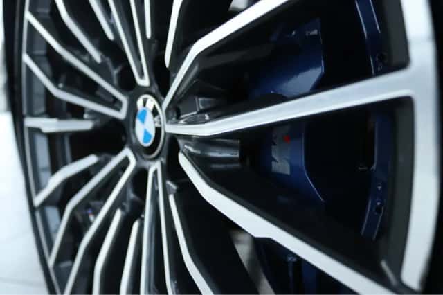 BMW 8-Serie (2019) thumbnail 10