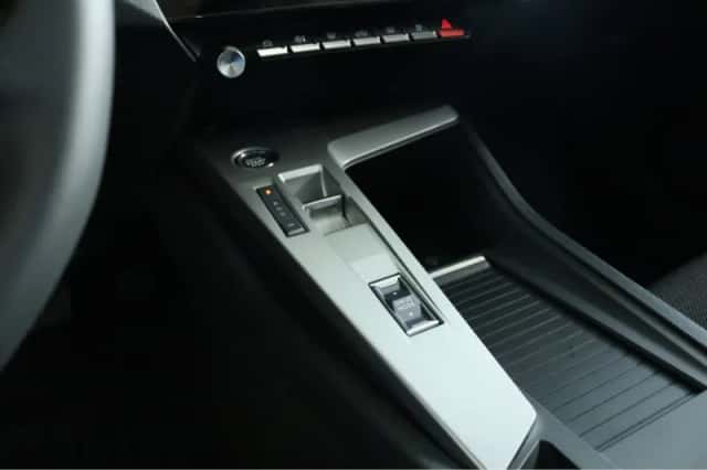 Peugeot 308 (2025) thumbnail 21