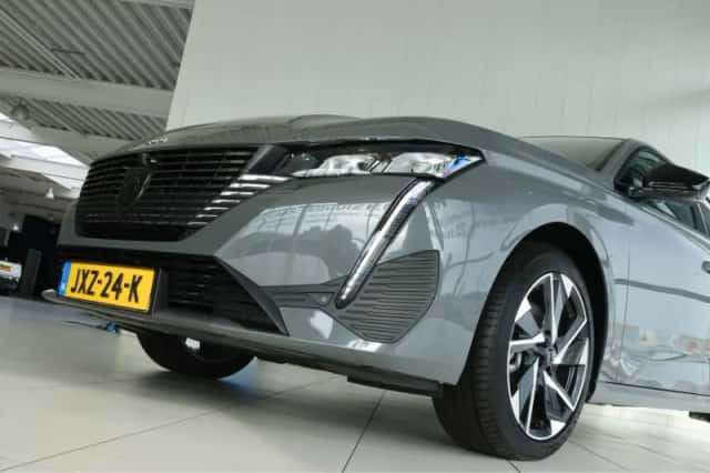 Peugeot 308 (2025) thumbnail 5
