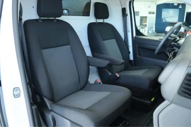 Peugeot Expert (2023) thumbnail 3