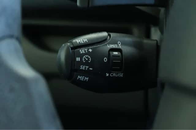 Peugeot Expert (2023) thumbnail 25