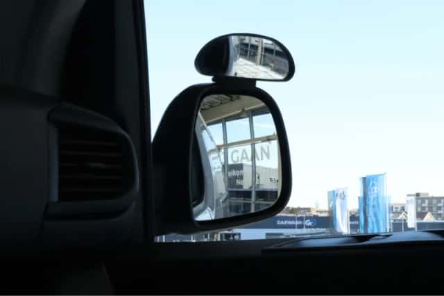 Peugeot Expert (2023) thumbnail 28