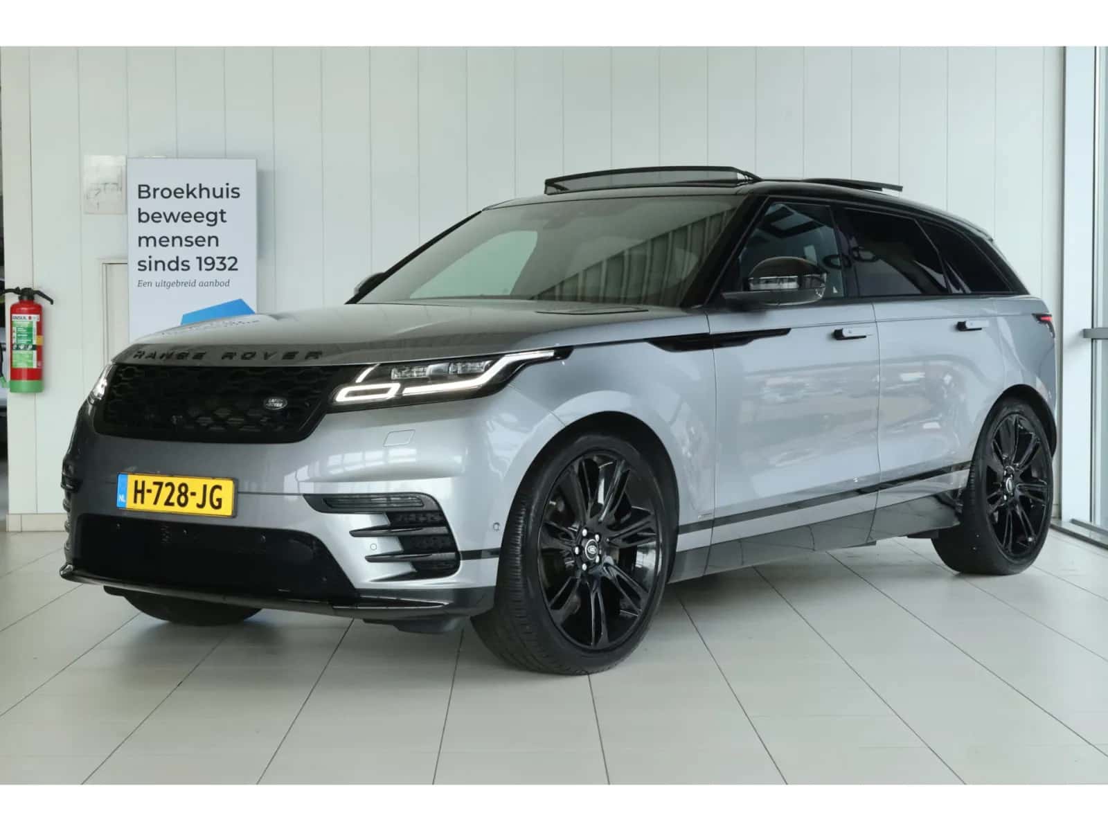 Land Rover Range Rover Velar (2019) — foto 1