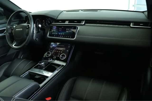 Land Rover Range Rover Velar (2019) thumbnail 4
