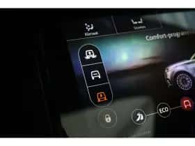 Land Rover Range Rover Velar (2019) thumbnail 34