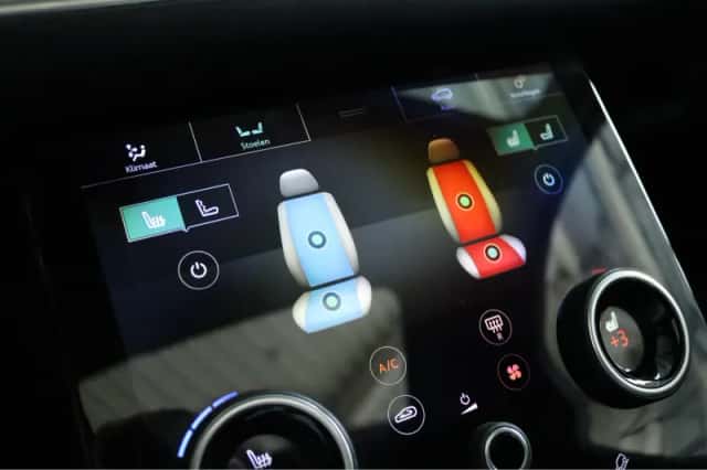 Land Rover Range Rover Velar (2019) thumbnail 35