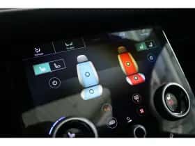 Land Rover Range Rover Velar (2019) thumbnail 35