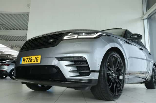 Land Rover Range Rover Velar (2019) thumbnail 5