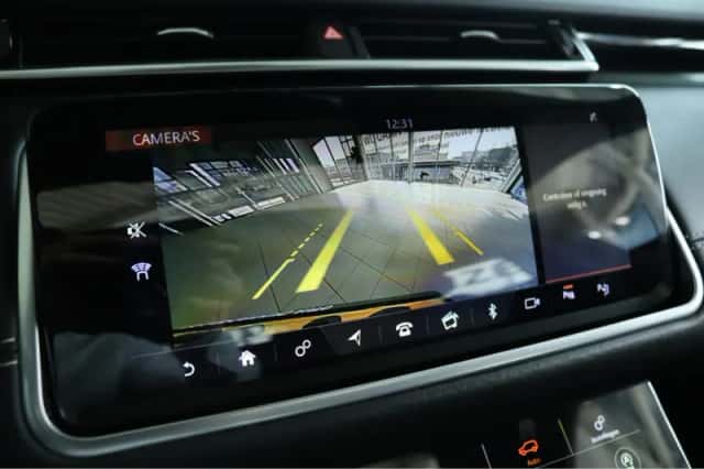 Land Rover Range Rover Velar (2019) thumbnail 42