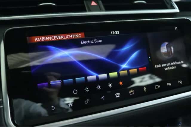 Land Rover Range Rover Velar (2019) thumbnail 45