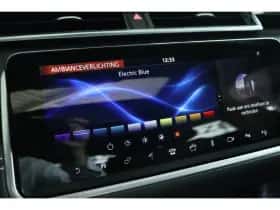 Land Rover Range Rover Velar (2019) thumbnail 45