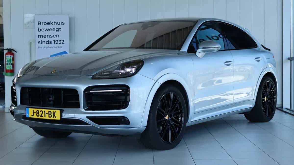 Porsche Cayenne (2020) — foto 1