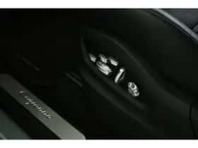 Porsche Cayenne (2020) thumbnail 26