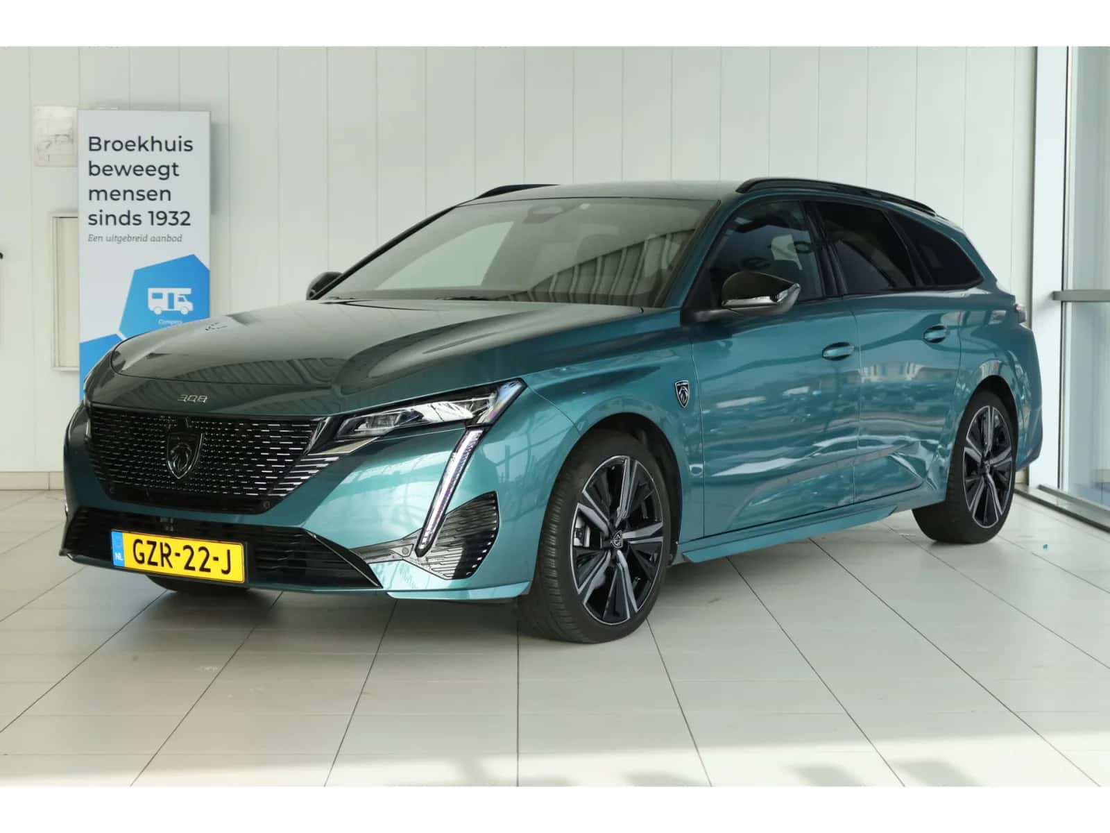 Peugeot 308 (2025) — foto 1