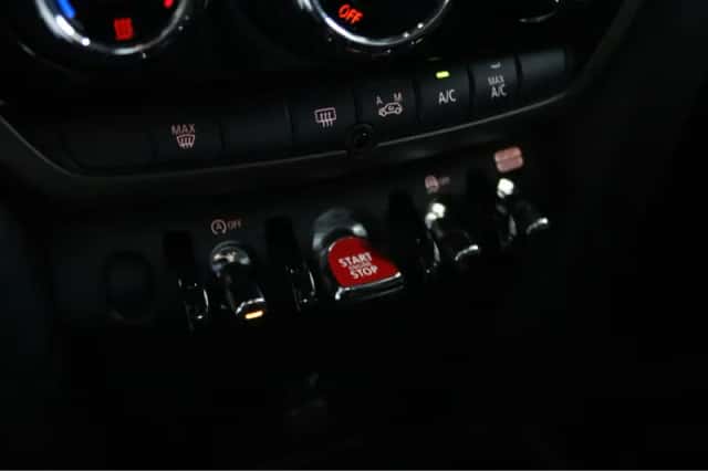 MINI Countryman (2021) thumbnail 21