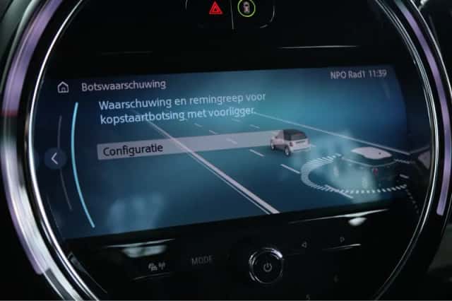 MINI Countryman (2021) thumbnail 29