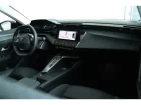 Peugeot 308 (2025) thumbnail 4