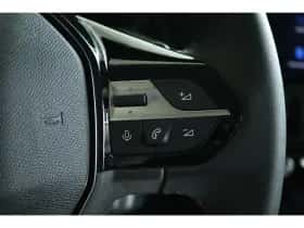 Peugeot 308 (2025) thumbnail 36