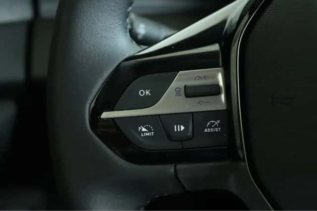 Peugeot 308 (2025) thumbnail 37