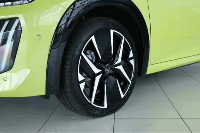 Peugeot e-208 (2026) thumbnail 8
