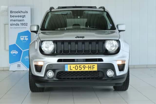 Jeep Renegade (2020) thumbnail 11