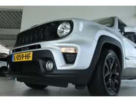 Jeep Renegade (2020) thumbnail 5