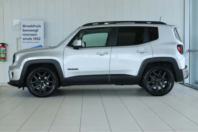 Jeep Renegade (2020) thumbnail 10