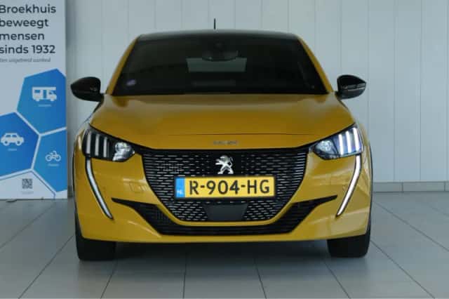 Peugeot 208 (2022) thumbnail 11