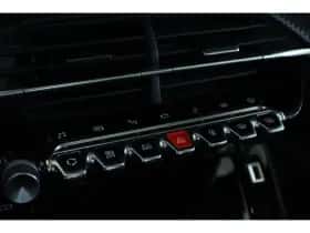 Peugeot 208 (2022) thumbnail 25