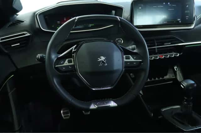 Peugeot 208 (2022) thumbnail 35