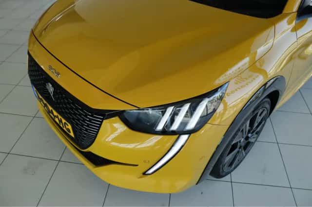Peugeot 208 (2022) thumbnail 6