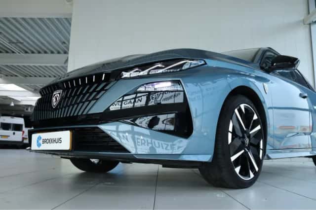 Peugeot 308 (2025) thumbnail 5