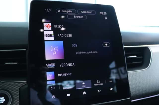 Renault Arkana (2021) thumbnail 27