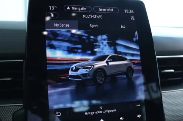 Renault Arkana (2021) thumbnail 31