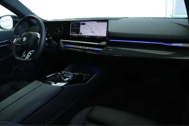 BMW 5-Serie (2025) thumbnail 3