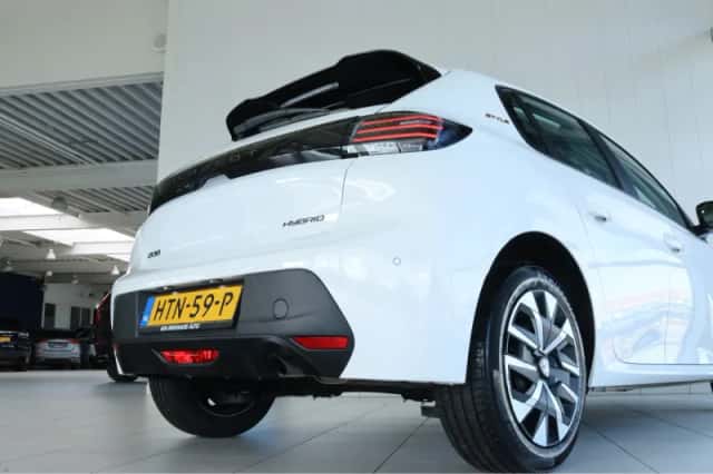 Peugeot 208 (2025) thumbnail 12