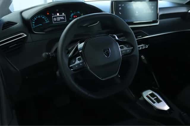 Peugeot 208 (2025) thumbnail 19