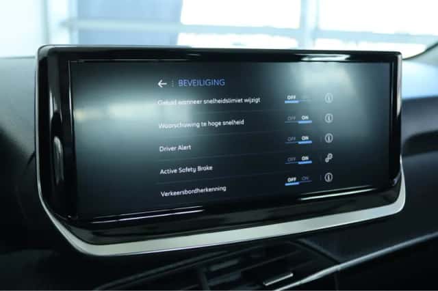 Peugeot 208 (2025) thumbnail 26