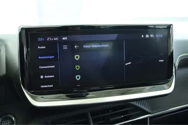 Peugeot 208 (2025) thumbnail 30