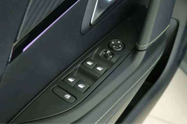 Peugeot 208 (2025) thumbnail 38