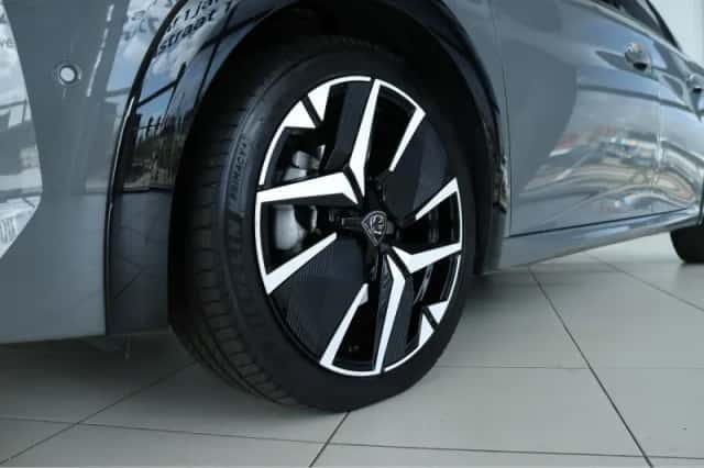 Peugeot 208 (2025) thumbnail 8