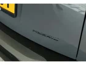 Peugeot 2008 (2025) thumbnail 16