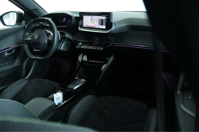 Peugeot 2008 (2025) thumbnail 4
