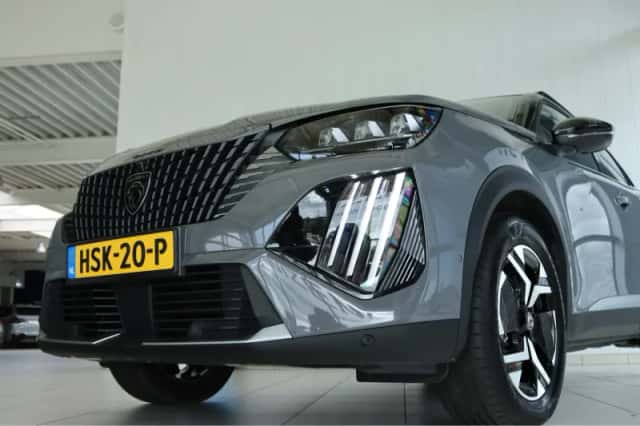 Peugeot 2008 (2025) thumbnail 5