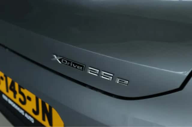 BMW X2 (2022) thumbnail 17