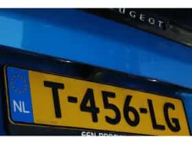 Peugeot 3008 (2021) thumbnail 14