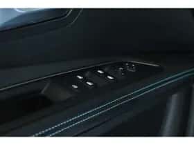 Peugeot 3008 (2021) thumbnail 19