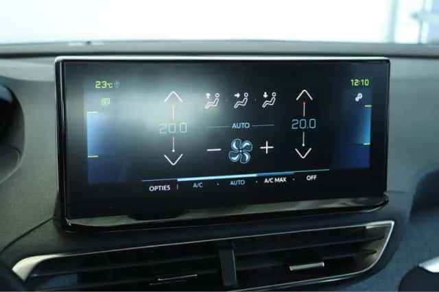 Peugeot 3008 (2021) thumbnail 22