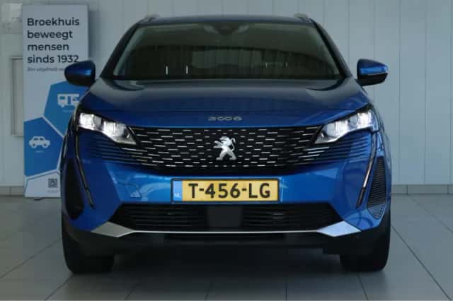 Peugeot 3008 (2021) thumbnail 8